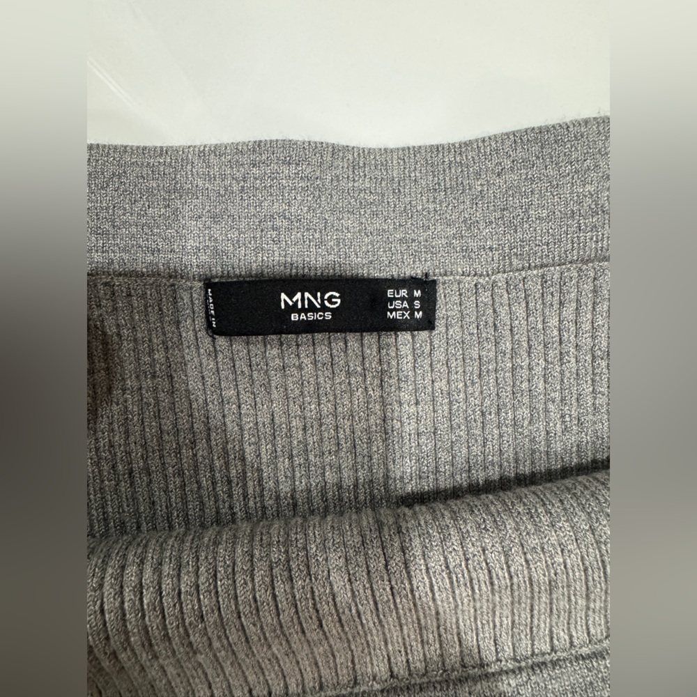 Mango Gray Ribbed Knit Accessory - Picture 3 of 3
